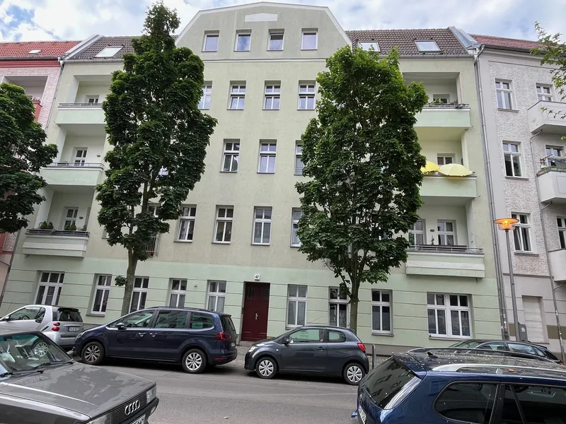 möblierte 2-Zimmerwhg. in kernsaniertem Judendstilaltbau — photo 1